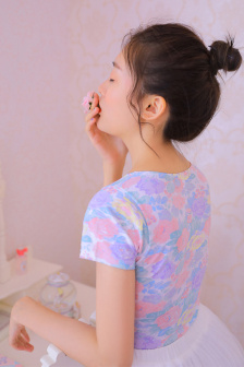一区二三国产好的精华液